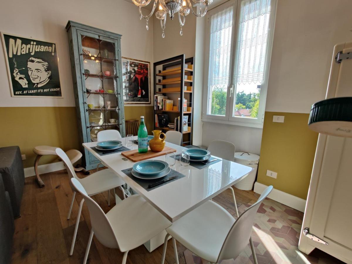 Elegante Trilocale A Milano Apartamento Exterior foto